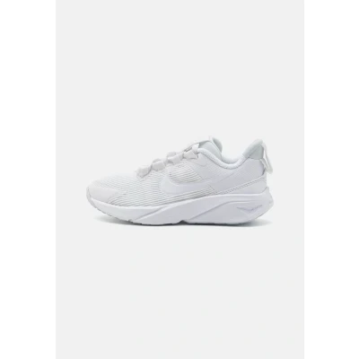 Image of Nike Performance STAR Runner 4 Unisex Neutral running shoes for kids, Size: 12K, White/pure platinum Textile/synthetics