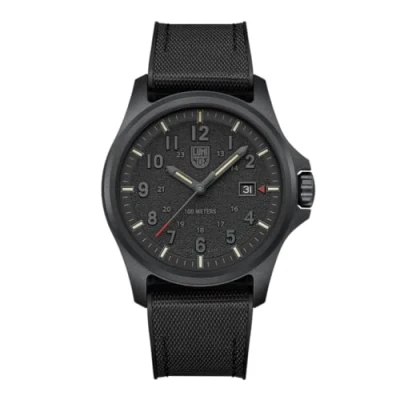 Image of Luminox Men Analog Quartz Watch with Rubber Strap XL.1961
