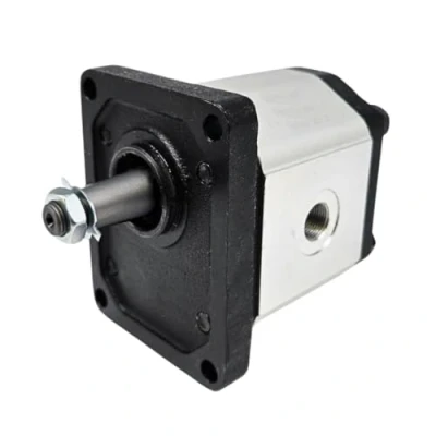 Image of Flowfit Hydraulic Gear Pump, Group 2, 18CC, Clockwise 3/4&quot; Inlet &amp; 1/2&quot; Outlet BSP Ports, 4 Bolt EU Flange
