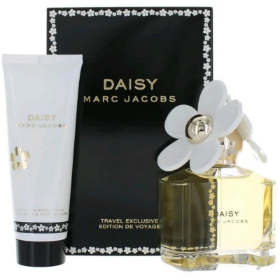 Image of Marc Jacobs Daisy 3 Piece Gift Set: Eau De Toilette 100ml Body Lotion 75ml 10ml