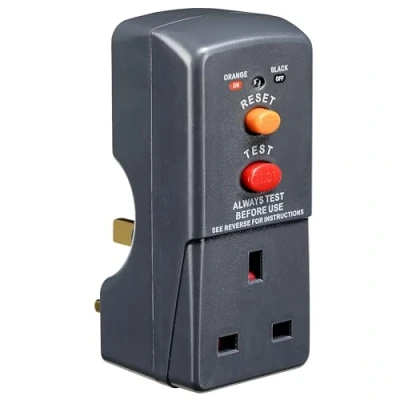Image of Masterplug Single Socket RCD Safety Adaptor, Black
