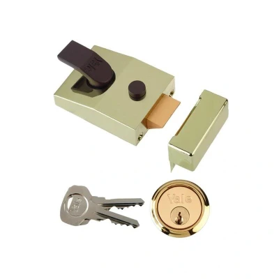 Image of Yale Deadlocking Standard Nightlatch Security Lock Brasslux 60mm