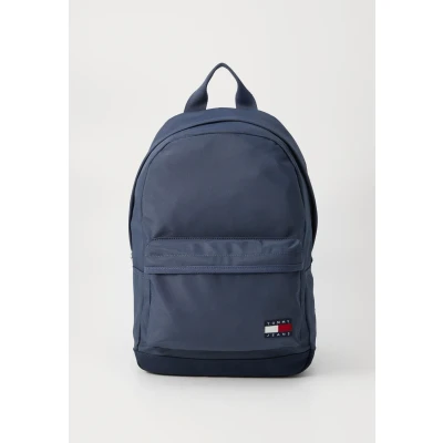 Image of Tommy Jeans Daily DOME Backpack Rucksack, Men&#039;s, Size: One Size, Navy fleet