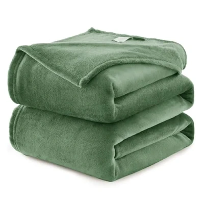 Image of WAVVE Fleece Blanket Queen Size XL Green 7ft x 8ft Fluffy Soft Warm Versatile Large Throw for Bed/Sofa/Couch, 220x240 cm