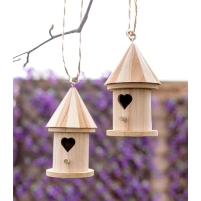 Image of garden Mile 2pack Novelty Love Heart Hanging bird Houses for Durable Wooden Weather resistant Outdoor boxes small birds, Blue Tit, Robin, nesting box (2x Houses)