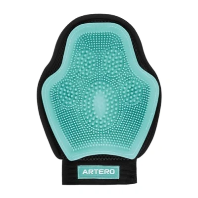 Image of Artero Kira Double rubber glove for dog and cat