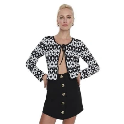 Image of Trendyol Women&#039;s Woman Slim Standard V Neck Knitwear Cardigan Sweater, Black, L