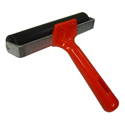 Image of Lino Brayer Hard Rubber Roller for Block Printing 152mm/15cm (6) with Sturdy Red Plastic Handle by Essential Arts
