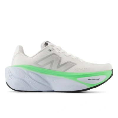 Image of New Balance Fresh FOAM X MORE V5 Road running shoes, Women&#039;s, Size: 3, White/green Textile