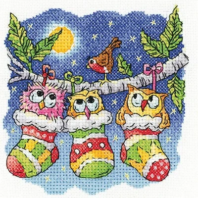 Image of Heritage Crafts Cross Stitch Kit A Christmas Hoot (Aida)