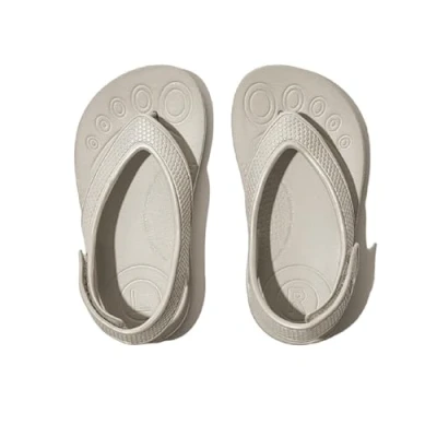 Image of Fitflop Boy&#039;s Unisex Kids Iqushion Sandal with Backstrap Solid Flip Flop, Silver, 7 UK Child