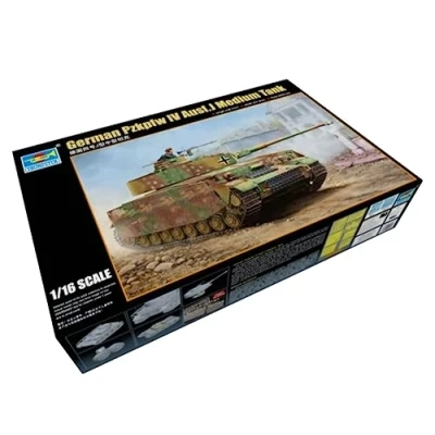 Image of Trumpeter TRU00921 Pzkpfw Model Kit, Various, Mittel