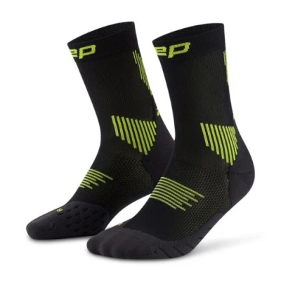 Image of CEP Core Low Cut Running Socks 5.0 Size UK 8 11, Black, Enhanced Comfort and Support for Runners