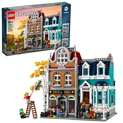 Image of LEGO 10270 Creator Expert Bookshop Modular Building, Home Décor Display Set for Collectors, Advanced Collection, Gift Idea 16 plus Year Olds