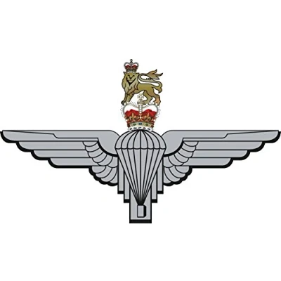 Image of PARACHUTE REGIMENT PARAS CAP BADGE REAR WINDOW CAR STICKER
