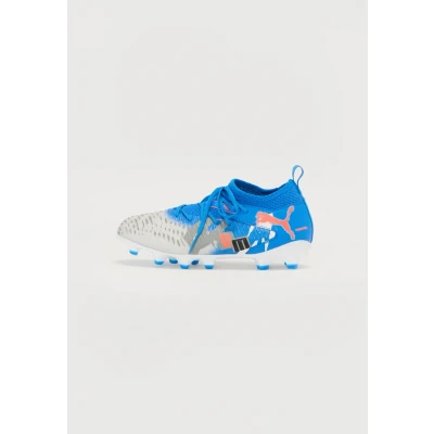 Image of Puma Future 8 Match Forever Unisex Moulded stud football boots for kids, Size: 13K, white/ultra blue/feather gray/glowing red
