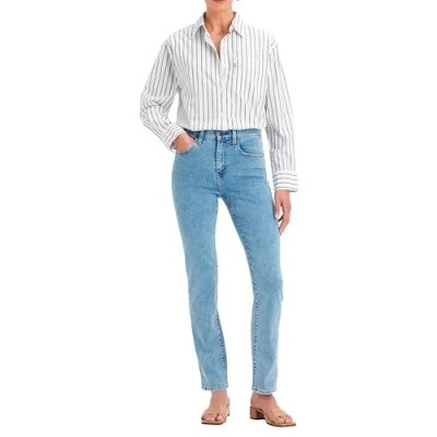 Image of Levi&#039;s Women&#039;s 724 High Rise Straight Jeans, Middle Course, 26W / 30L
