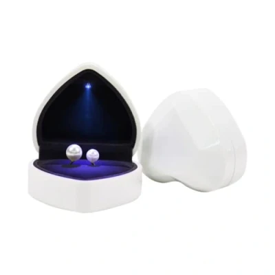 Image of anso LED Light Up Jewelry Box Heart Shape Gift Container Love Case with (White,Ring Box)