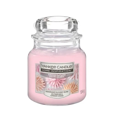 Image of Yankee Candle. Candle 104 g Small Sugared Blossom