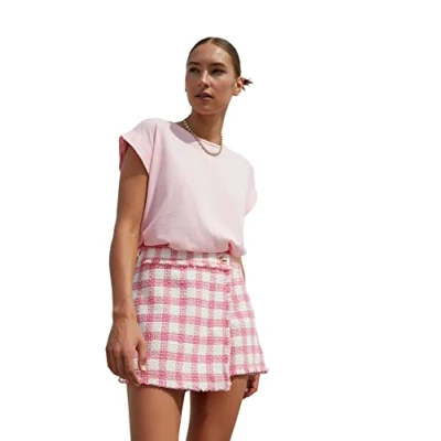Image of Trendyol Women Basic Regular fit Crew Neck Knitted T Shirt Pink