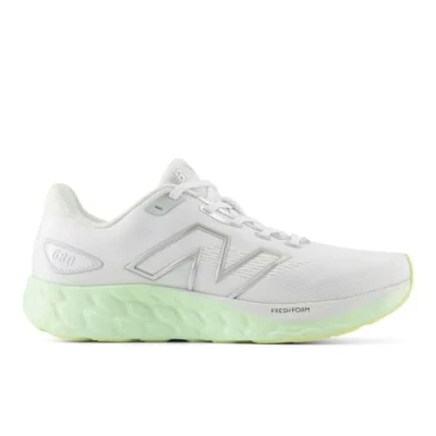 Image of New Balance Fresh FOAM 680 V8 Road running shoes, Women&#039;s, Size: 5, White Textile/synthetics
