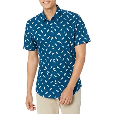Image of Amazon Essentials Men&#039;s Slim Fit Short Sleeved Button Down Printed Shirt, Classic Blue Birds, XS