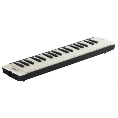 Image of Yamaha P 37EBK Pianica Portable 37 Key Melodica with Mouthpiece and Carrying Case for Adult Beginners Restarters, in Black
