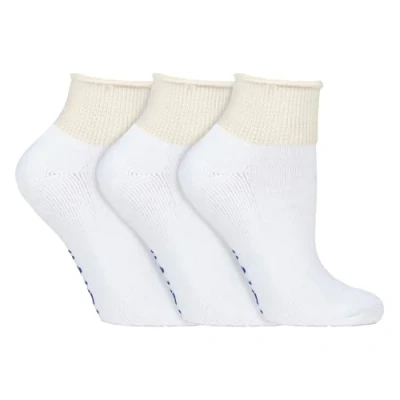 Image of IOMI 3 Pairs Extra Wide Cotton Cushioned Short Ankle Diabetic Socks for Swollen Feet and Legs (12 14 UK, White (Short))