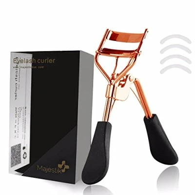 Image of Eyelash Curler with 4 Refill Pads Rose Gold Designed for No Pinching or Pulling Just Dramatically Curled Eyelashes &amp; Lash Line in Seconds by Majestik+