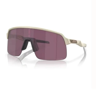 Image of Sunglasses Oakley Oo9463 sutro lite col. 946352 Uomo Maschera Beige