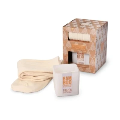 Image of Bamboo Candle and Socks Gift Set