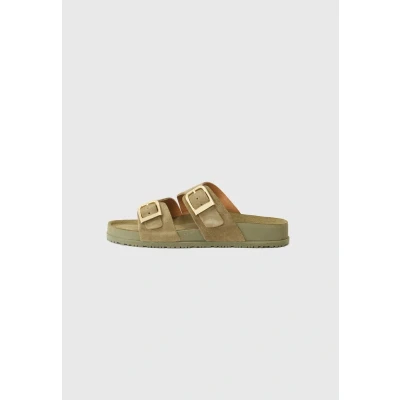 Image of Tamaris Sandals, Women&#039;s, Size: 5, Olive shoes