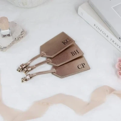 Image of eBuyGB Personalised Rose Gold PU Leather Luggage Tag with Initials, Monogrammed Suitcase Tag, Hen Party Favour, Do Abroad, Holiday Travel Gift (Sample)