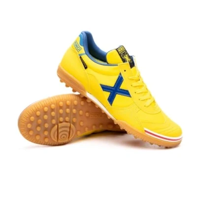 Image of Munich Unisex Gresca Genius 607 Futsal Shoes, Lemon Tree, 10 UK