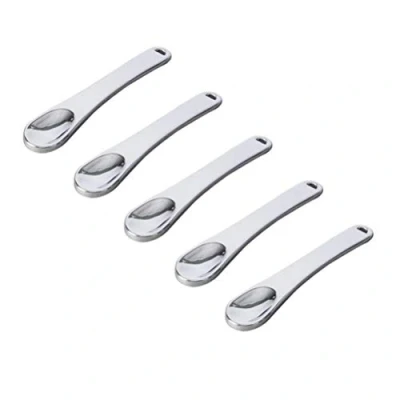 Image of Milisten 5pcs Mini Cosmetic Spatula Scoop, Metal Makeup Spoon Spatula, Beauty Scoop for Facial Cosmetic, Face Cream Mask (Silver)