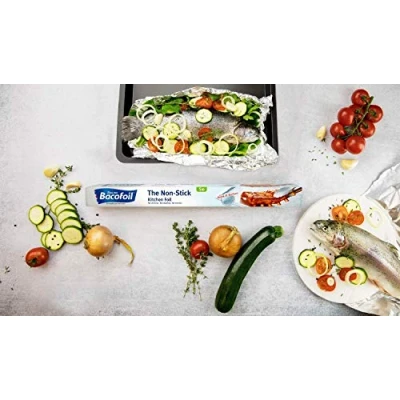 Image of Bacofoil The Non Stick Aluminium Kitchen Foil 5M Starter Roll High Quality Tear Resistant Easy Food Wrapping Grilling No Sticking Cleaning Worries