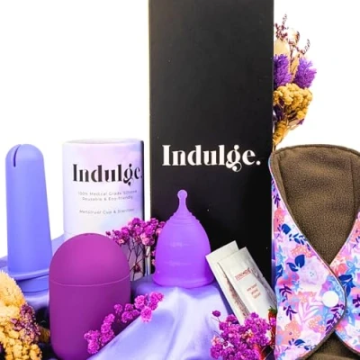 Image of Indulge Menstrual Cup with Reusable Applicator, Period Sterilising Cup, Pads 100% Silicone for Women; Heavy Flow &amp; Lube 12 Hours Wear Medium, Pack of 1, Purple