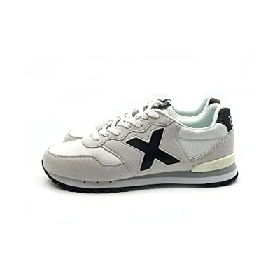 Image of Munich Unisex Dash Sneaker, White, 8 UK