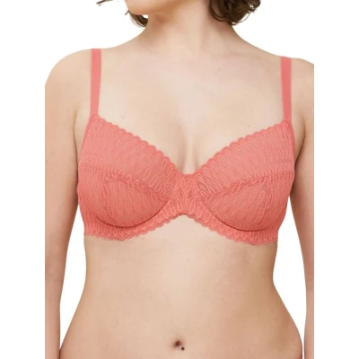 Image of Triumph Women&#039;s Aura Spotlight W Bra, Sugar Coral, 32C