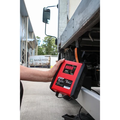 Image of Sealey Schumacher® Intelligent Speed Charge Battery Charger/Maintainer 12V 15A/24V 10A