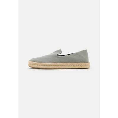 Image of TOMS Santiago Espadrilles, Men&#039;s, Size: 11, Grey Textile