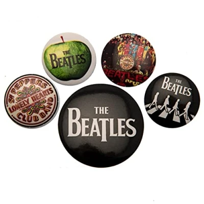 Image of Pyramid International BP80476 The Beatles White Badge, Multi Colour, 10 x 12.5 1.3 cm