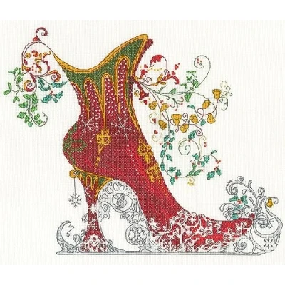 Image of Bothy Threads Counted Cross Stitch Kit Yuletide
