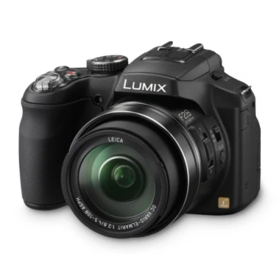 Image of Panasonic Lumix FZ200 Bridge Camera Black (12MP, 24x Optical Zoom) 3.0 inch LCD (Renewed)