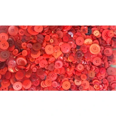 Image of celloexpress Pack of 500g Red Buttons Mixed Sizes Various for Sewing and Crafting