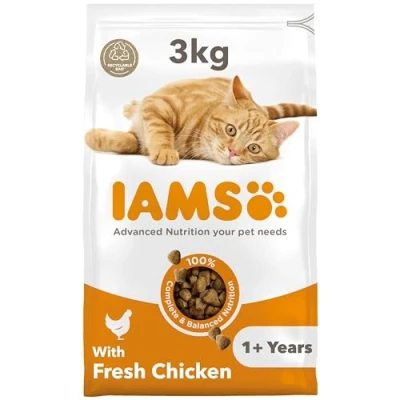 Image of IAMS Complete Dry Cat Food for Adult 1+ Cats with Chicken 3 kg