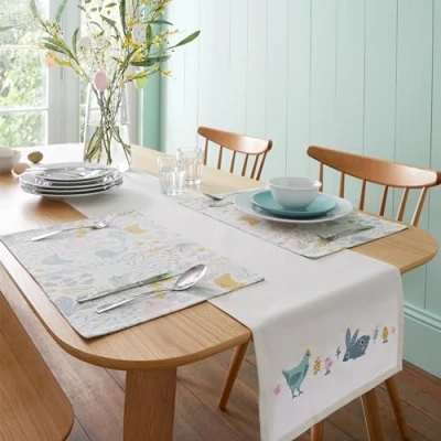 Image of Catherine Lansfield Dining Cottage Friends 32x220cm Table Runner Natural