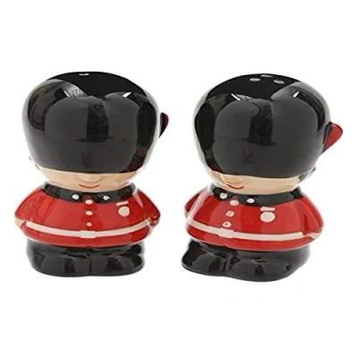 Image of Puckator London Guardsman Ceramic Salt &amp; Pepper Set
