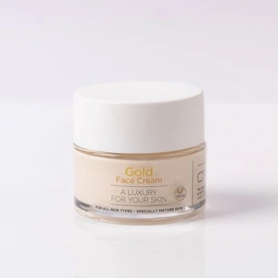 Image of The Cosmetic Republic Gold Face Cream Moisturizing, Anti Aging, SPF 15, 50 ml For Dry Skin, Unisex