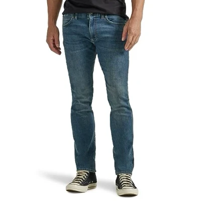 Image of Lee Men&#039;s Extreme Motion Slim Straight Jean, Blue, 33W x 32L